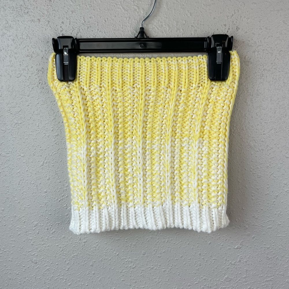 Igloos Knit Sweater Tube Top One Size EUC